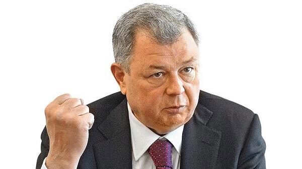 Российский губернатор пригрозил найти «козлов», выложивших его слова в СМИ