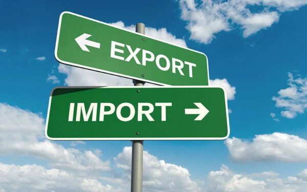 Украина за месяц импортировала из РФ товаров более чем полмиллиарда долларов