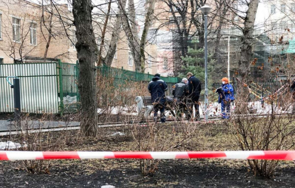 В Москве на Большой Полянке случайные прохожие нашли труп с огнестрелом