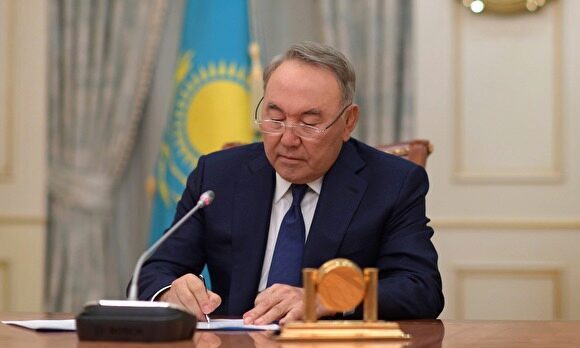 Ъ: для Назарбаева планируют специально создать должность почетного председателя ЕАЭС