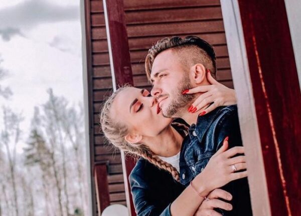 Алексей Безус и Милена Безбородова отказались от договорённостей с Ильёй Яббаровым о свадебном конкурсе