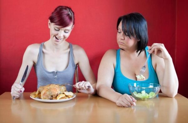 Эксперты назвали основные ошибки в питании, которые мешают похудеть