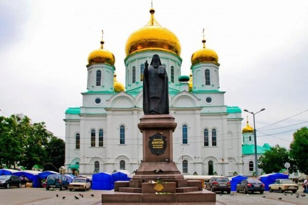 Соборную площадь не будут реконструировать к приезду патриарха Кирилла