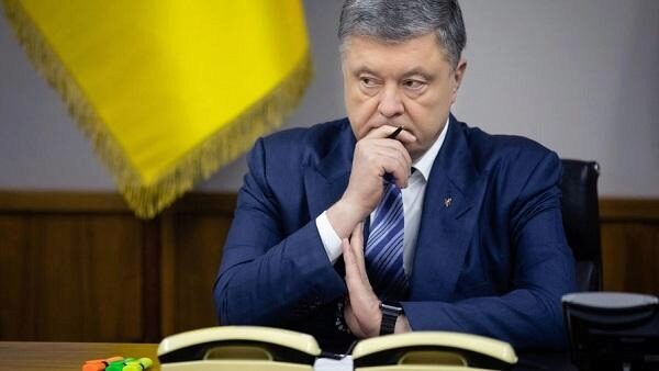 Вернуть награбленное: на проигравшего выборы Порошенко подали иск в суд