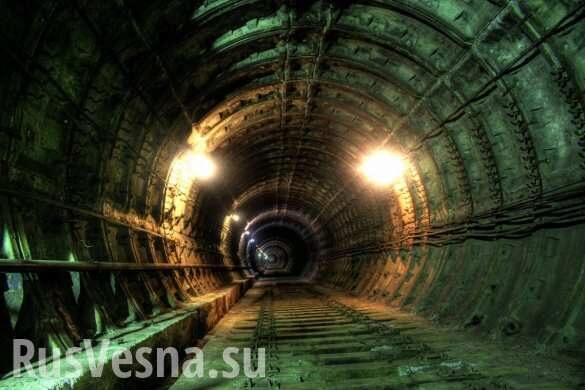 ЧП в московском метро: руководство объяснило, почему людей не выводили из тоннеля (ФОТО, ВИДЕО)