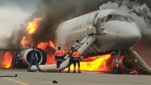 Эксперт сообщил, что у пассажиров хвостовой части SSJ-100, шансов спастись не было