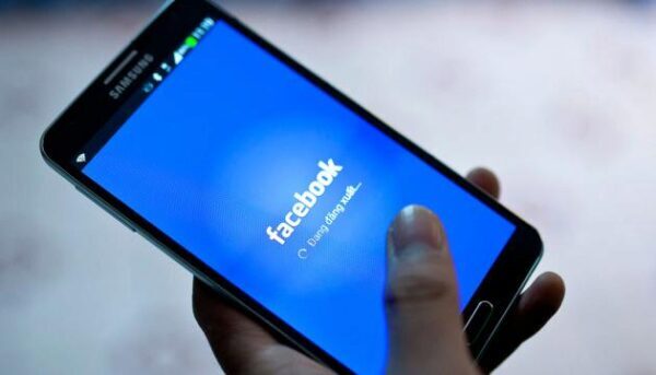 Facebook удалил более трех миллиардов "фейковых" аккаунтов за полгода