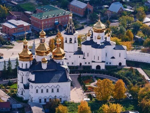 На реставрацию Свято-Троицкого монастыря в Тюменской области потратят более 200 миллионов