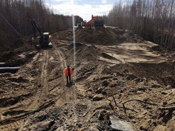 Строители не смогли отремонтировать разрушенную дорогу между Нефтеюганском и Пыть-Яхом