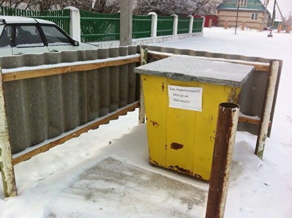 Жители села в Челябинской области пожаловались на проблемы с вывозом мусора