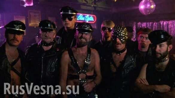 Украинские извращенцы зовут Зеленского на гей-парад (ВИДЕО)