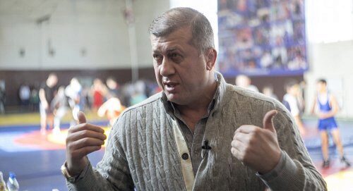 На дом грузинского журналиста Георгия Габунии повесили позорную табличку