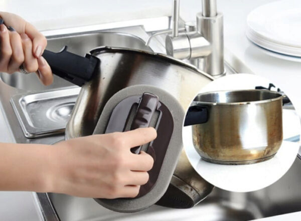 Роспотребнадзор: кухонная губка может быть опаснее сиденья унитаза