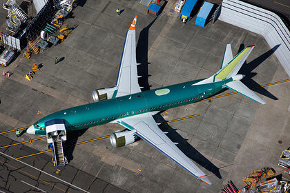 Boeing на время решил отказаться от выпуска аварийной модели
