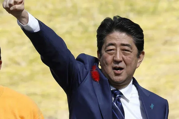 Абэ назвал возвращение Курил сердечным желанием японцев