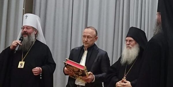 Афонский старец Ефрем благословил строительство храма Святой Екатерины в Екатеринбурге