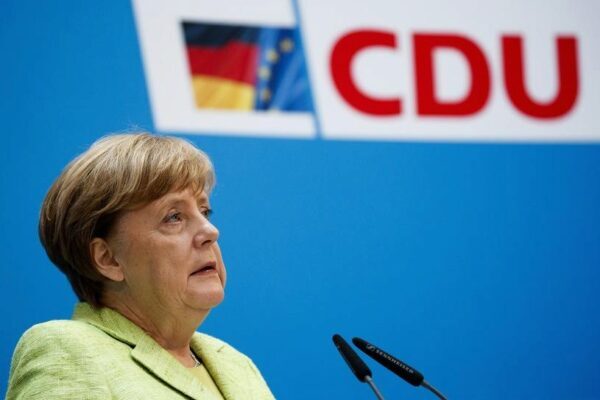 Ангела Меркель впервые заявила о начале переговоров по созданию коалиции
