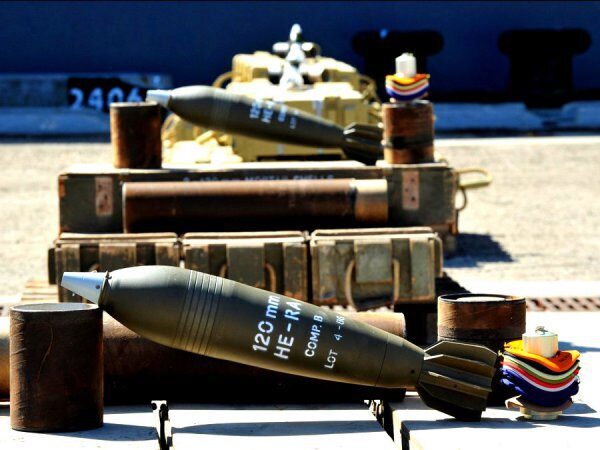 Армия Южной Кореи может применить против КНДР графитовую бомбу