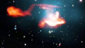Астрономы заметили необъяснимое явление во время слияния галактик?