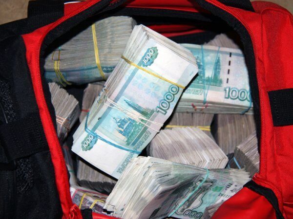 Бандиты похитили сумку с 11 млн рублей у жителя Москвы