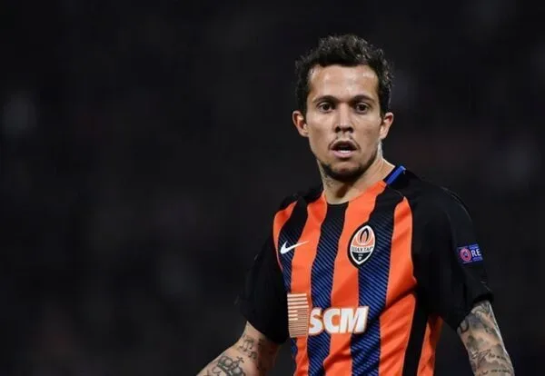 Бернард пока не решил, останется ли в Шахтере