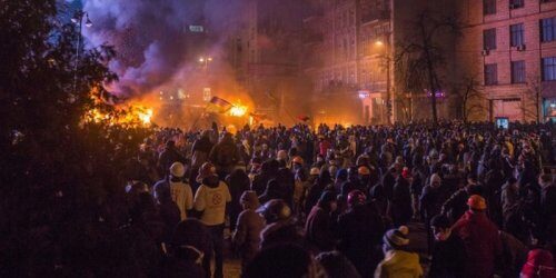 Беспорядки в центре Киева прокомментировали в Кремле