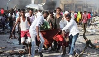 Число жертв двойного теракта в Сомали возросло до 85 человек
