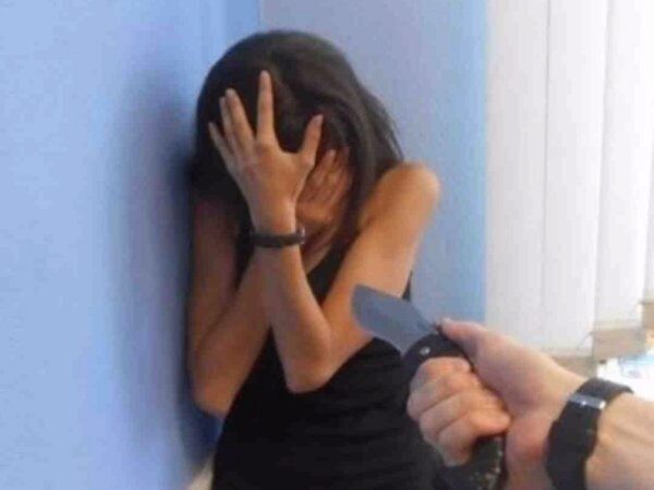 Дворник зарезал 20-летнюю девушку в Солнечном