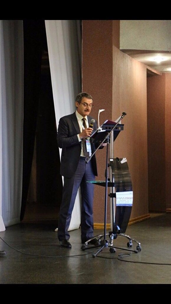 Двойник бывшего вице-губернатора Сергея Комякова выступил на конференции в Озерске