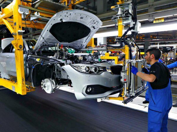 Еврокомиссия обыскала завод BMW по подозрению в сговоре