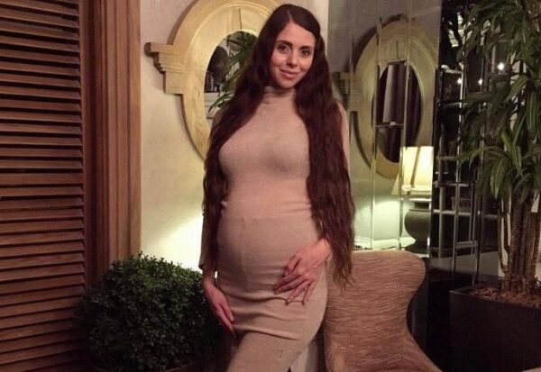 Хейтеры собрали доказательства, что Ольга Рапунцель не беременна