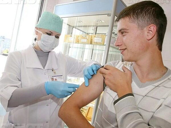 Каждый третий гражданин Саратовской области привился от гриппа