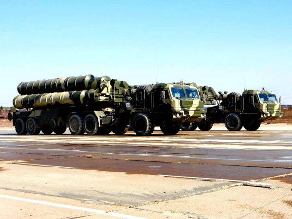 Кремль анонсировал поставки С-400 в Саудовскую Аравию
