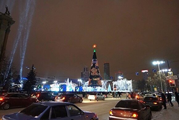 Ледовый городок в Екатеринбурге построит та же фирма, что и год назад, но на 3 млн дороже