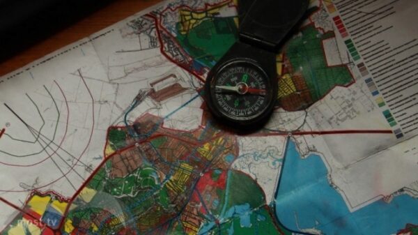 Липчан приглашают побегать в Нижнем парке с картой и компасом