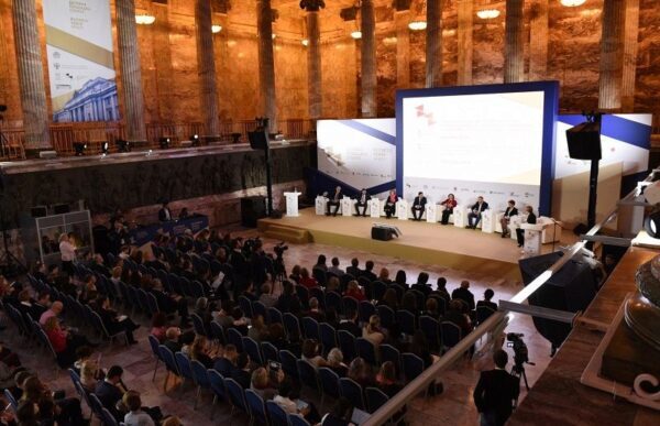 Международный культурный форум в Петербурге соберет 20 тыс. участников