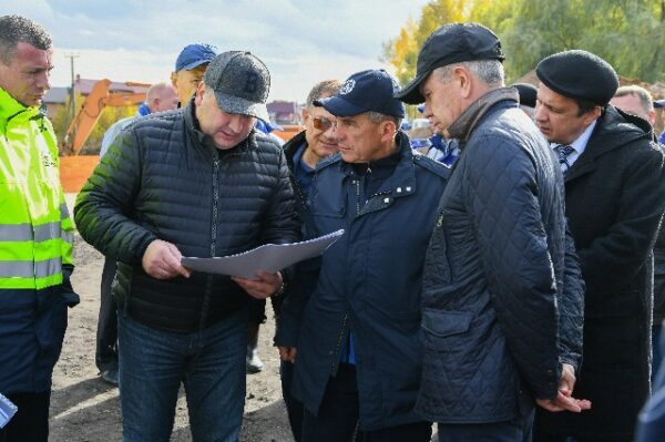 Минниханов проверил ход работ по расширению дороги на улице Кул Гали в Казани