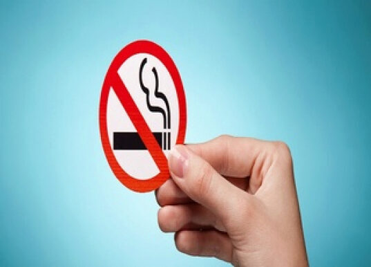 Минздрав ратует за экологический налог на сигареты и запрет кальянов в кафе