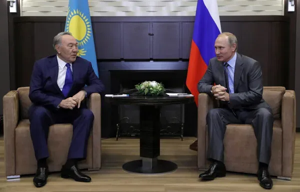 Мы договорились с Путиным, Казахстан будет космической державой — Назарбаев