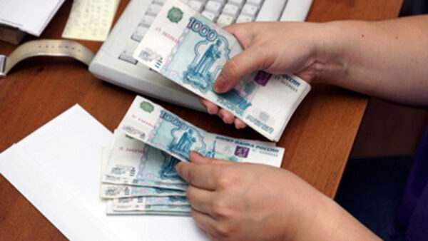 На 8% выросла за год средняя зарплата в Нижегородской области—Нижегородстат