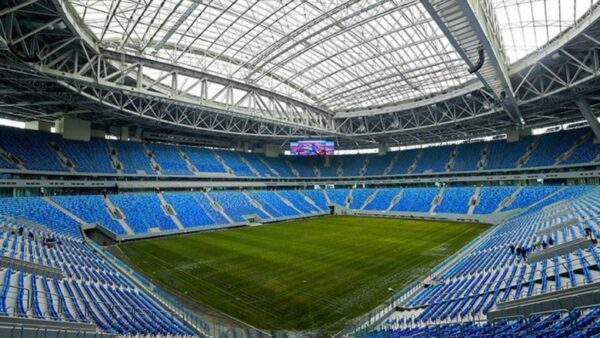 На домашние матчи ФК «Зенит» стали раздавать бесплатные билеты