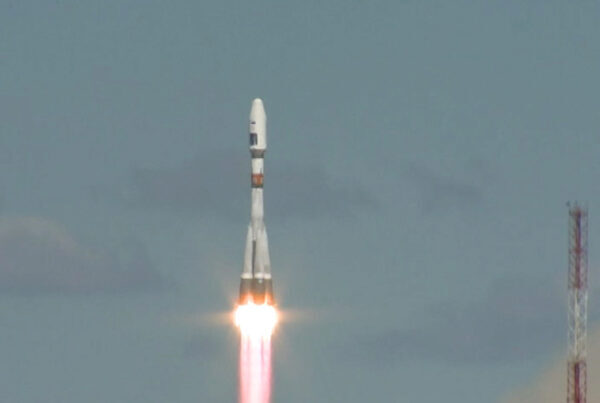 На космодром Восточный доставили ракету-носитель «Союз-2.1б»