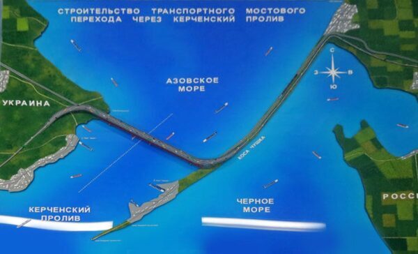 Назван срок установки на Керченский мост огромной автомобильной арки