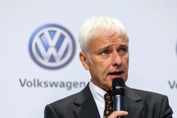 Названы цены на обновленный Volkswagen Golf Sportsvan