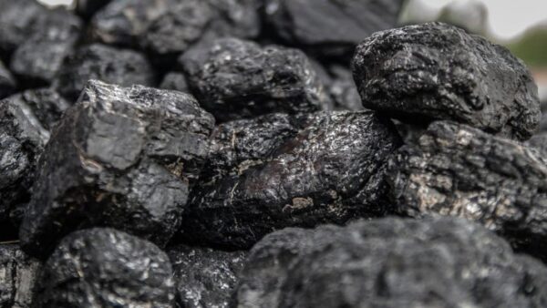Недостаток: холдинг Ахметова ДТЭК начал закупку угля марки Г из соедененных штатов