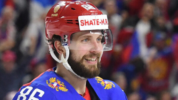 Никита Кучеров возглавил список снайперов НХЛ