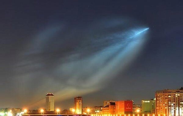 НЛО в небе над Дубаем оказалось российской ракетой-носителем