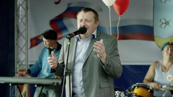 Новый клип «Кандидат» группы «Ленинград» за сутки собрал более 2 млн просмотров