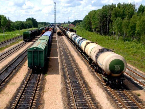 Омский НПЗ — лидер по объёму железнодорожных перевозок нефтепродуктов