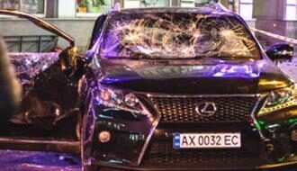 Опубликовано шокирующее видео наезда Lexus на людей в Харькове